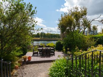 3 Bellvue Villas, Lower Glanmire Road, Montenotte, Co. Cork - Image 3
