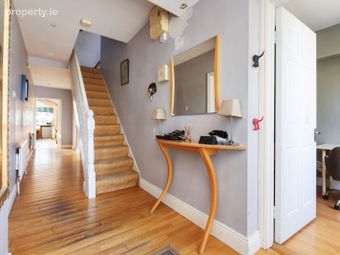 54 Seapark Drive, Clontarf, Dublin 3 - Image 2