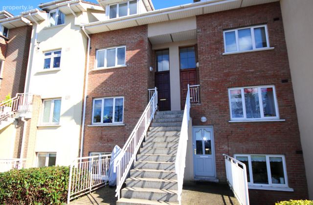52 Parkview, Verdemont, Blanchardstown, Dublin 15 - Click to view photos