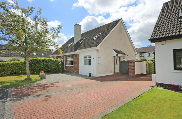 84 Russell Court, Raheen, Limerick, Raheen, Co. Limerick - Click to view photos