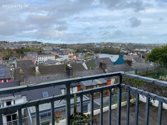 3 Rampart Manor, The Ramparts, Kinsale, Co. Cork - Image 5