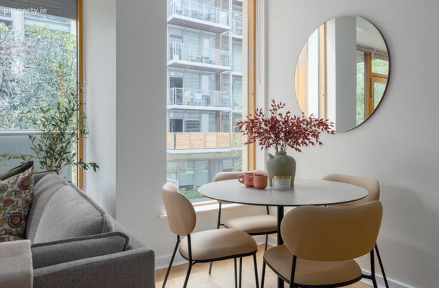 One Bedroom Apartment Phase 1, South Circular Road, Dublin 8 - Click to view photos
