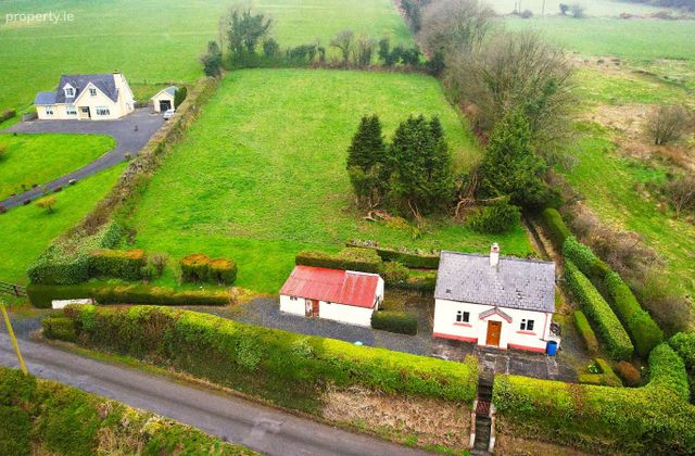 Curraheen, Hollyford, Co. Tipperary - Click to view photos