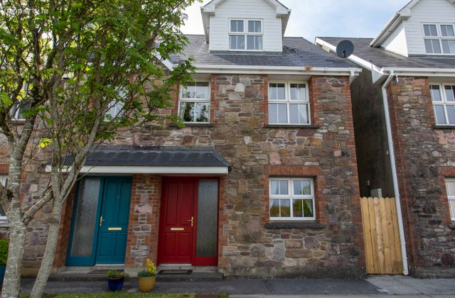 2 College Street, Castlegregory, Co.kerry, Castlegregory, Co. Kerry - Click to view photos
