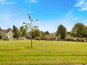 62 Colthurst Crescent, Lucan, Co. Dublin, Lucan, Co. Dublin - Image 2
