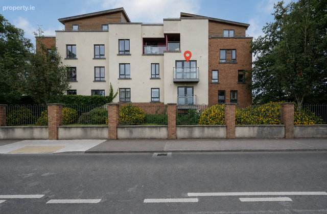 8 Newgrange, An Caislean, Ballincollig, Cork, Ballincollig, Co. Cork - Click to view photos