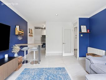 55 Trinity Square, Dublin 2 - Image 4