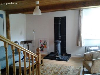 4 Courtyard Cottages, Rosnastraw, Tinahely, Co. Wicklow - Image 4