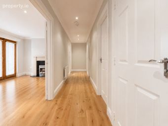 40 The Rectory, Dublin 18, Stepaside, Dublin 18 - Image 2