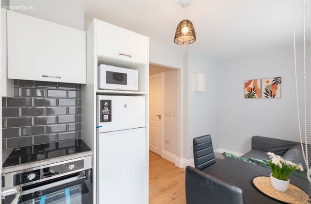 North Circular Road, Dublin 7 - Click to view photos