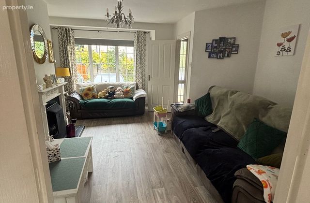 Elm Park, Wexford Town, Co. Wexford - Click to view photos