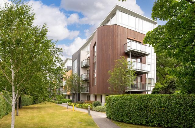 Apartment 86, Wyckham Place, Wyckham Way, Dundrum, Dublin 16 - Click to view photos
