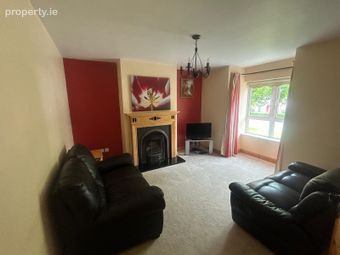 27 Rathowen, Duntaheen Road, Fermoy, Co. Cork - Image 2