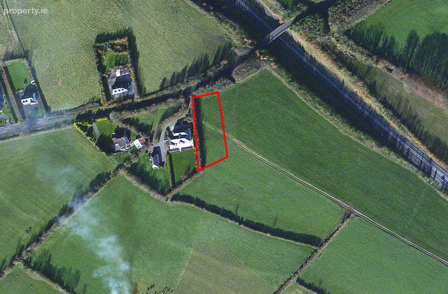 Cullionmore, Mullingar, Co. Westmeath - Click to view photos
