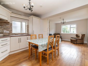 38 Saint Brochan's Park, Bracknagh, Co. Offaly - Image 5