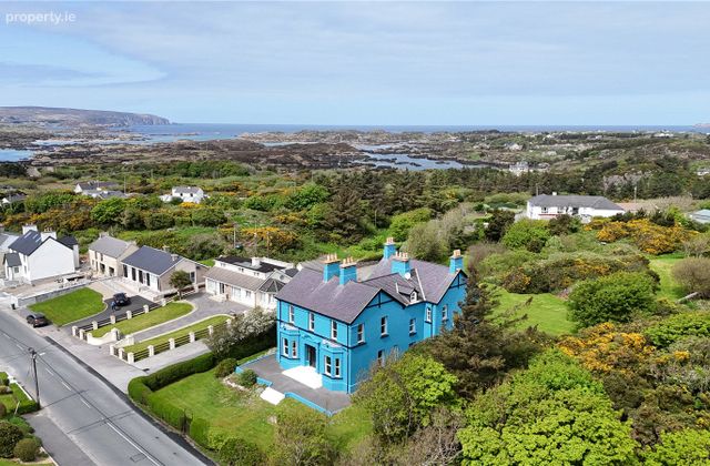 Foirnis, Burtonport, Co. Donegal, Burtonport, Co. Donegal - Click to view photos