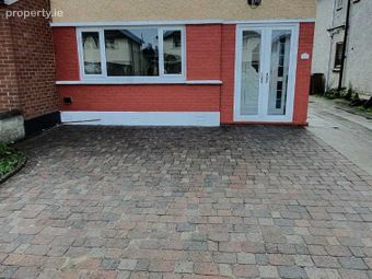 158 Shanliss Road, Santry, Dublin 9 - Image 2