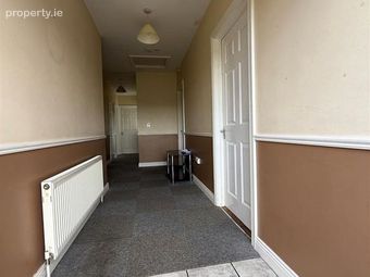 35 Hollywood Grove, Ballaghaderreen, Co. Roscommon, Ballaghaderreen, Co. Roscommon - Image 3