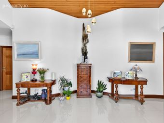 Campbell Court, Cairns Hill, Carraroe, Co. Sligo - Image 4