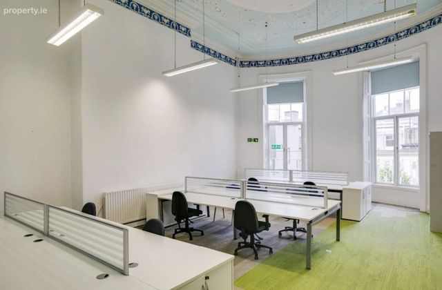 Fitzwilliam Street Lower, Dublin 2 - Click to view photos