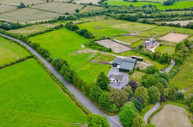 Kilgreaney Stables, Kilgreaney, Bagenalstown, Co. Carlow, Bagenalstown, Co. Carlow - Click to view photos