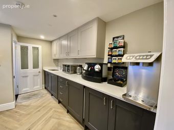 19-23 Baggot Street Lower, Dublin 2 - Image 2