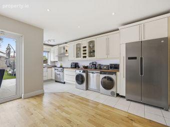6 Beach View, Sutton, Dublin 13 - Image 5