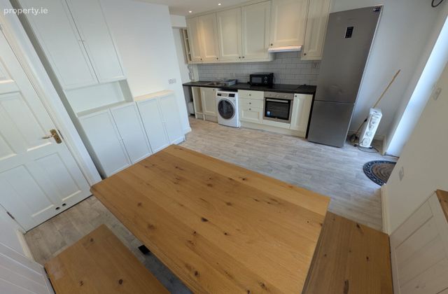 Prospect Hill, Galway, Woodquay, Co. Galway - Click to view photos