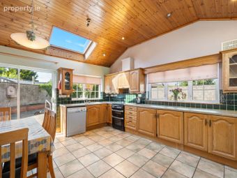 44 Connolly Park, Ballyphehane, Ballyphehane, Co. Cork - Image 4