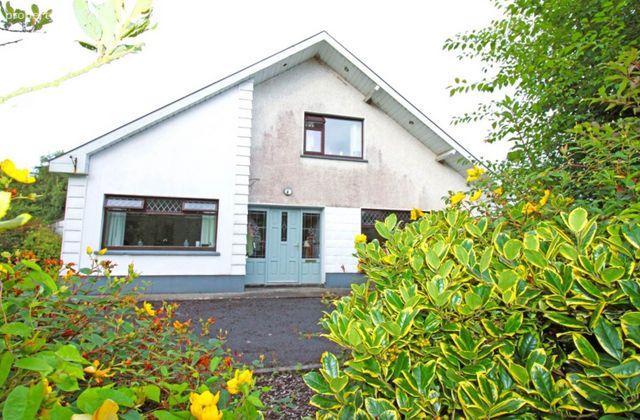 Knockanillaun, Ballina, Knockanillaun, Co. Mayo - Click to view photos