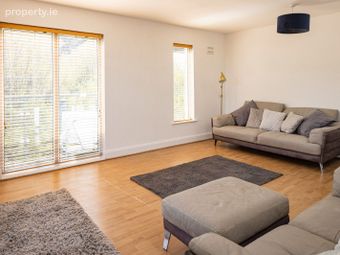 98 Cedar Square, Ridgewood, Swords, Co. Dublin - Image 5