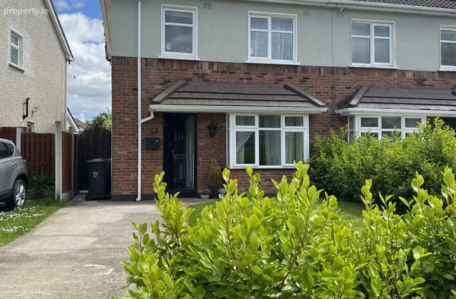 5 Griffeen Glen Dene Griffeen Glen Lucan, Lucan, Co. Dublin - Click to view photos