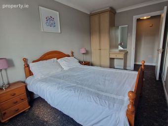 Asgard, Custom House Harbour Apartments, I.f.s.c., Dublin 1, IFSC, Dublin 1 - Image 4