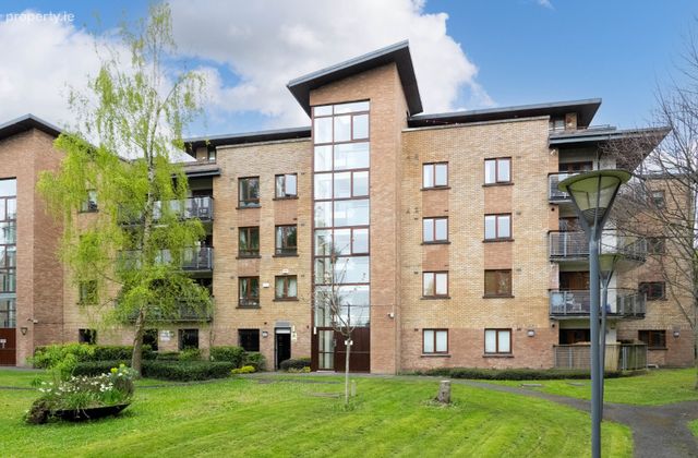 Apt 37 The Bridge, Shankill, Dublin 18 - Click to view photos