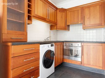 42 The Elms, Mount Merrion Avenue, Blackrock, Co. Dublin, Blackrock, Co. Dublin - Image 5