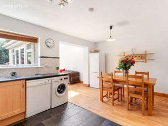 9 Glencairn Avenue, The Gallops, Leopardstown, Dublin 18, Leopardstown, Dublin 18 - Image 4