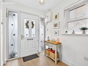 70 Whitestrand, Aylesbury Park, Sligo, Co. Sligo - Image 4