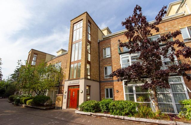 Apartment 4, The Maples, Dunstaffnage Hall, Stillorgan, Co. Dublin, Stillorgan, Co. Dublin - Click to view photos