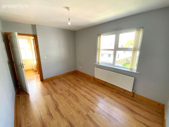 8 Forest Park, Killygordon, Killygordon, Co. Donegal - Image 4