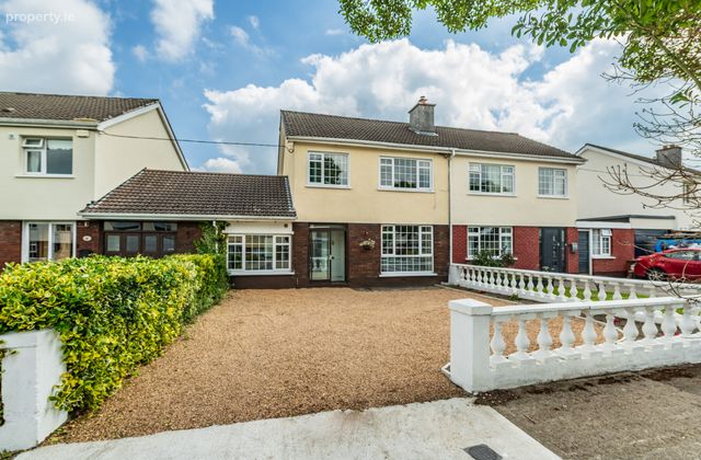 12 Ashgrove Crescent, Naas, Co. Kildare, Naas, Co. Kildare - Click to view photos