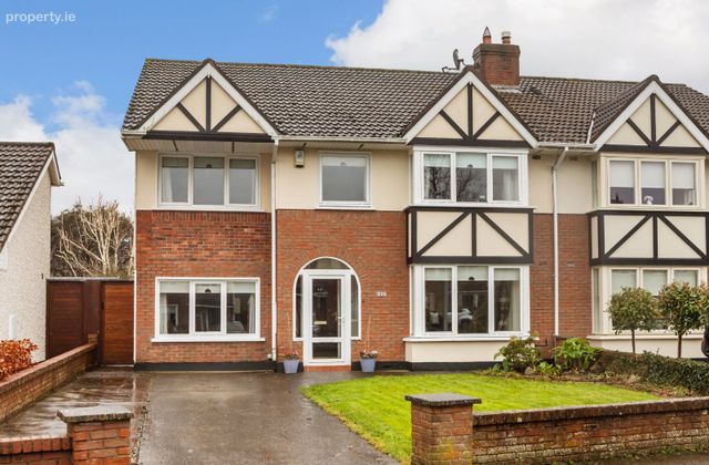 44 Glencairn Rise, The Gallops, Leopardstown, Dublin 18, Leopardstown, Dublin 18 - Click to view photos