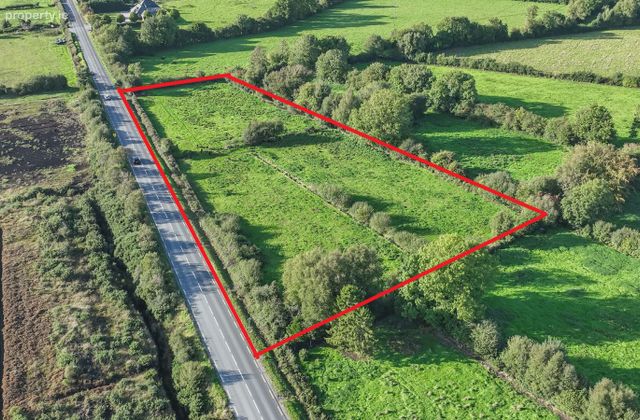 Knockdrin, Rhode, Co. Offaly - Click to view photos