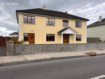 No 3 Findale, Glenamaddy Rd, Williamstown, Co. Galway - Image 3