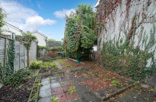 7 Yellow Meadows Park, Clondalkin, Dublin 22 - Click to view photos