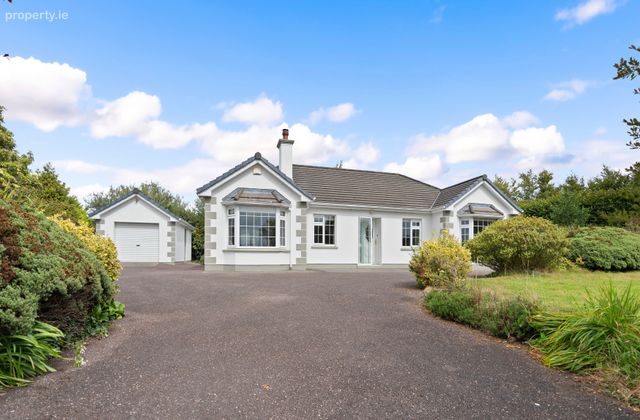 Lissard, Burnfort, Co. Cork, Burnfort, Co. Cork - Click to view photos