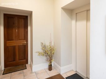 Apartment 2, The Grand, Crosshaven, Co. Cork - Image 2