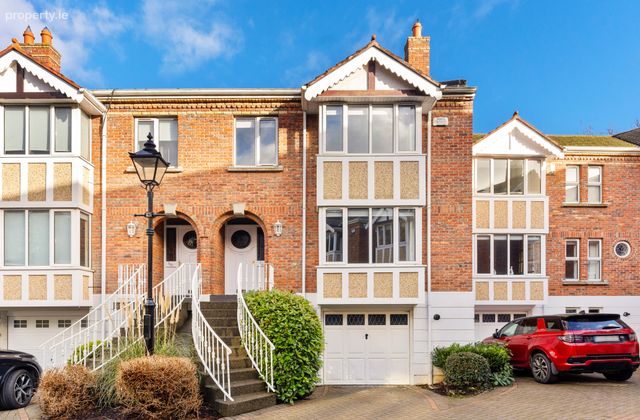111 The Sweepstakes, Ballsbridge, Dublin 4, Ballsbridge, Dublin 4 - Click to view photos