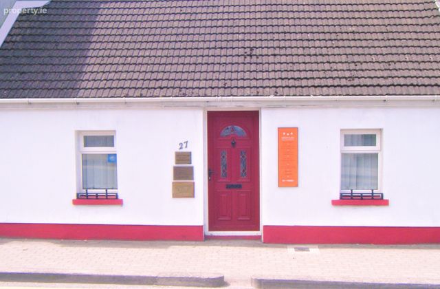 27, Douglas West, Douglas, Co. Cork - Click to view photos