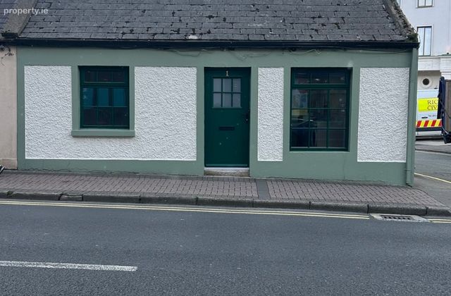 Dublin Road, Naas, W91vf85, Naas, Co. Kildare - Click to view photos