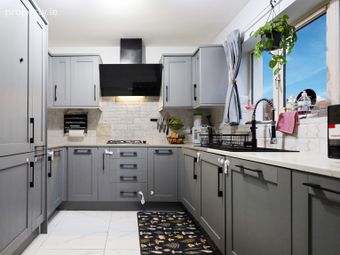 68 Beaulieu Village, Drogheda, Co. Louth - Image 3